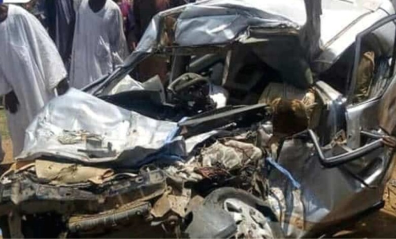 مصرع 6 من أسرة واحدة في حادث مروري شمال ربك 1 ٢٠٢٠٠٩١٨ ١٤٣٤٢٦