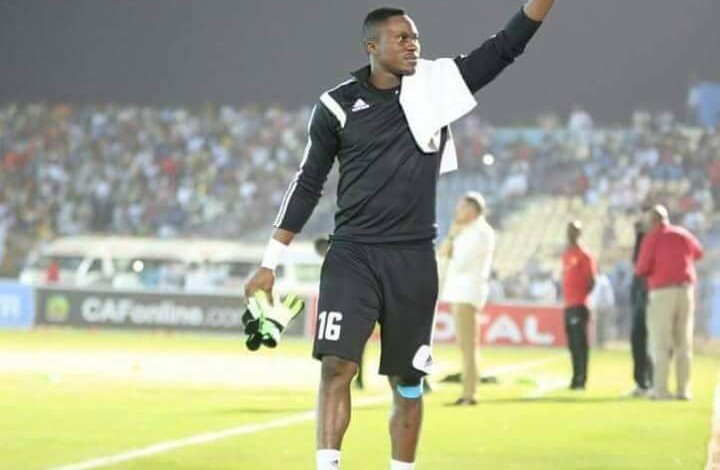 "مكسيم" يغازل جماهير الهلال 1 IMG 20201205 WA0013