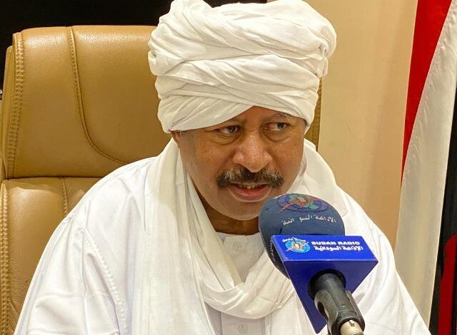 "حمدوك" للجاكومي (أنا مريخابي أكتر منك) . 1 عبد الله حمدوك