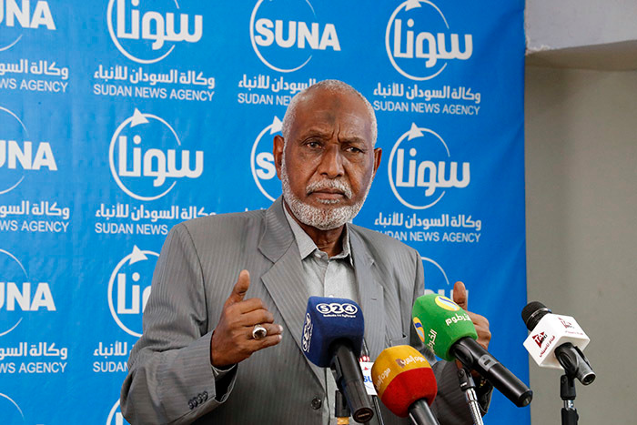عليو، يستنجد بالحكومة الاتحاديَّة، في قضايا الطرق والمياه والكهرباء