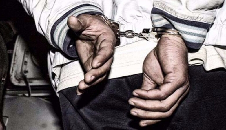 القبض على اخطر معتادي الاجرام مرتديا زي "عسكري" 1 1538850665 article