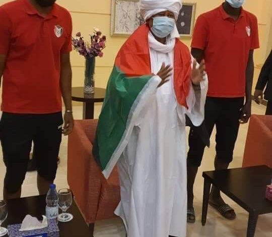 "حمدوك" يهنئ المنتخب الوطني بمقر اقامته 1 FB IMG 1617008550542