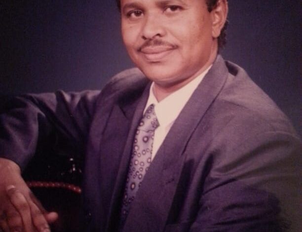 فنان اغنية "يا أغلى من دمي" لـ(سودان لايف) : قدمت 90 عملا للأم وجيل اليوم يستمع للأغاني (بأرجله) 1 IMG 20210321 WA0001