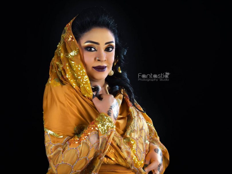 حنان بلوبلو 810x607 1