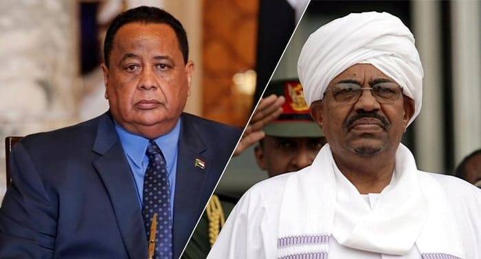 عودة الاسلاميين للسلطة 1 البشير مع غندور