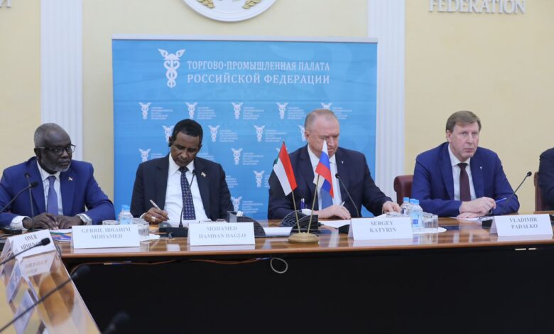 دقلو يشهد بموسكو توقيع مذكرة تفاهم بين اتحاد الغرف التجارية السوداني ومجلس الأعمال الروسي 1 IMG 20220224 WA0028