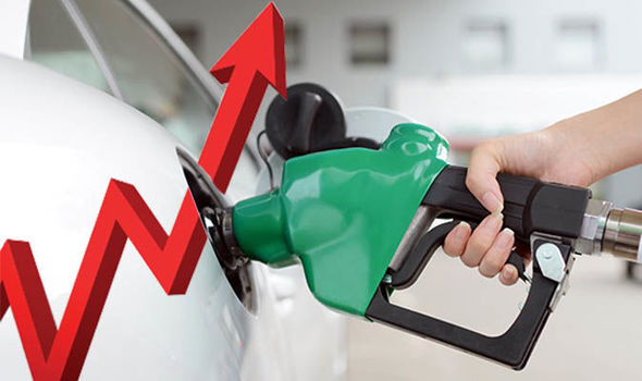 زيادات كبيرة في أسعار الوقود.. تفاصيل 1 fuel price rise 1006388 1