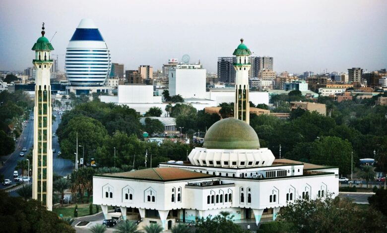 الخرطوم تصدر قرارات تجاه المتغيبين عن العمل.. تعرف عليها 1 ولاية الخرطوم