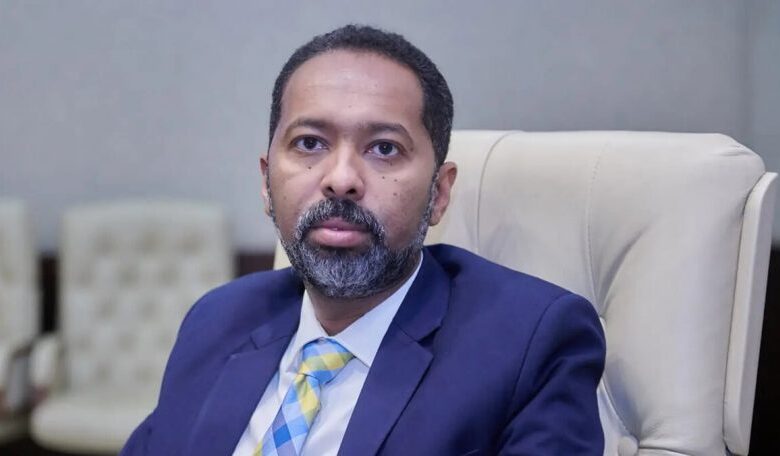 خالد سلك يكشف عن اتصالهم مع حميدتي