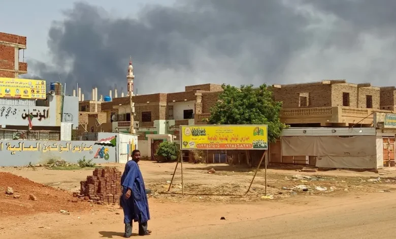 قصف أهداف مدنية