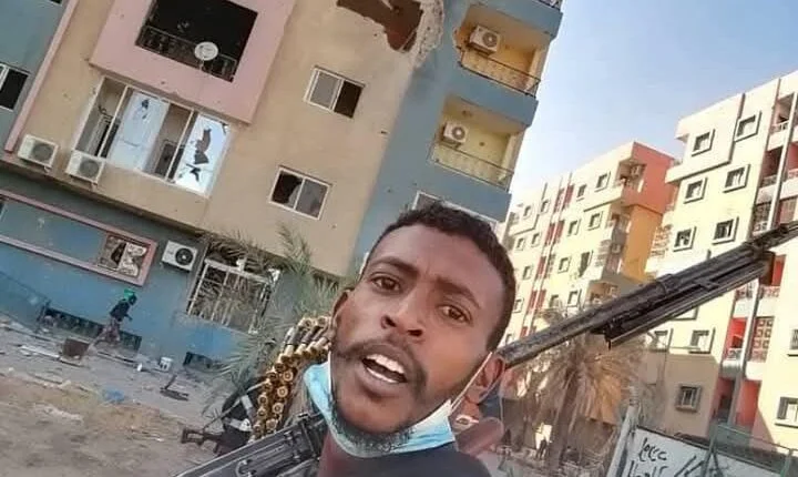 الجيش يسترد مجمع سكني شهير بالخرطوم 1 FB IMG 1736670154535 720x430 1