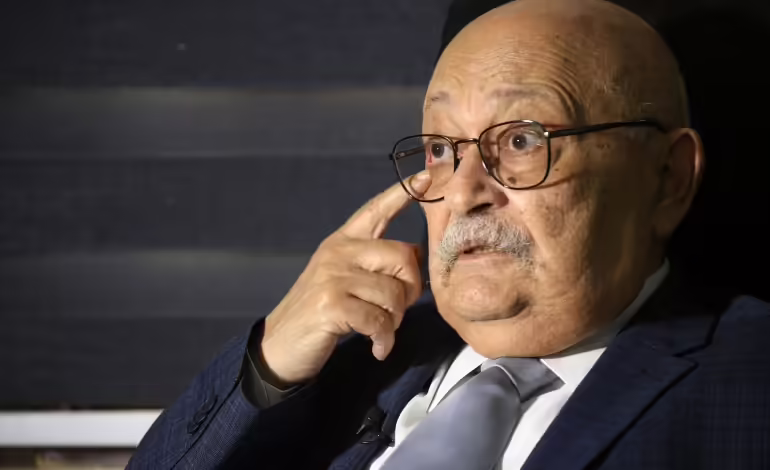 نبيل أديب يعلق على حذف بند التحقيق في فض الاعتصام من الوثيقة الدستورية 1 11