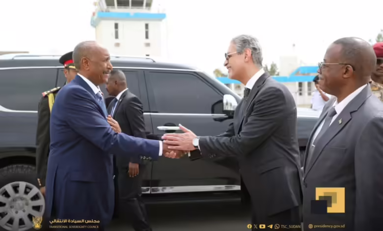 البرهان يتوجه إلى القاهرة للمشاركة في القمة العربية الطارئة 1 رئيس مجلس السيادة يتوجه إلى القاهرة
