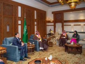ولي العهد السعودي يستقبل وزير الخارجية الأميركي لبحث المحادثات الروسية - الأوكرانية 2 ولي العهد السعودي يستقبل وزير الخارجية الأميركي لبحث المحادثات الروسية - الأوكرانية