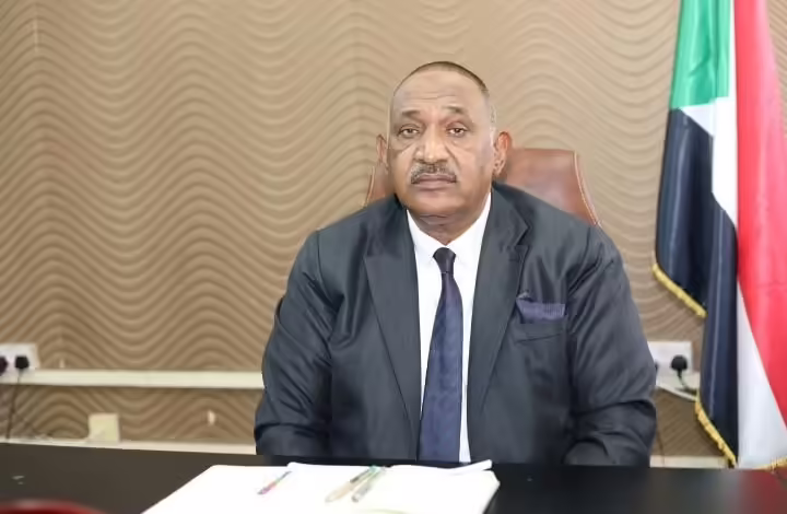 الحكومة تتعرض لأكبر عملية احتيال من رجال أعمال 1 الحكومة تتعرض لأكبر عملية احتيال من رجال أعمال