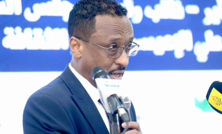 وزير الثقافة والإعلام يدعو الشعب السوداني لـ "كلمة سواء" نحو وطن مزدهر! 1 وزير الثقافة والإعلام، الأستاذ خالد الإعيسر