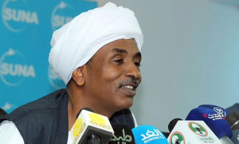 3 حركات مسلحة تُعلن تشكيل قوة مشتركة في شرق السودان بزعامة مساعد سابق للبشير 1 مساعد سابق للبشير