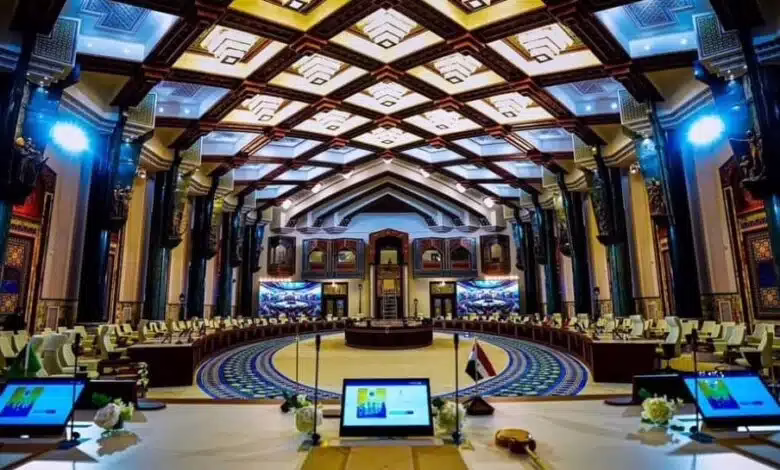 أزمة دبلوماسية عربية: الإمارات تغادر اجتماع الجامعة العربية احتجاجًا على مشاركة البرهان 1 الإمارات تغادر اجتماع الجامعة العربية احتجاجًا على مشاركة البرهان