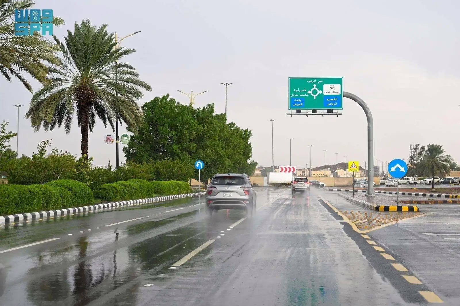 عواصف رعدية وسيول تهدد جازان وعسير.. ورياح مثيرة للأتربة تجتاح 7 مناطق سعودية اليوم!
