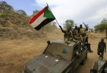 الجيش السوداني ينسحب من المثلث الحدودي ويتهم حفتر رسميًا بالتورط مع الدعم السريع!