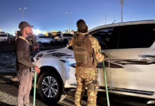 حملة ليلية مكثفة بشرطة البحر الأحمر تُسفر عن ضبط مركبات مخالفة وإزالة تظليل 108 سيارة بكورنيش السي لاند!