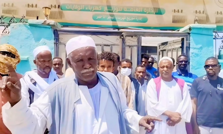 شيبة ضرار يهدد ويتحدى الحكومة: من أين تأتي كهرباء المسؤولين في بورتسودان؟! 1 شيبة ضرار