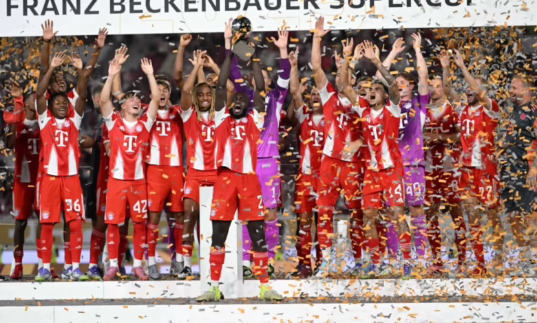 بايرن ميونيخ يحرز كأس السوبر الألماني بفوز مثير على شتوتغارت 2-1 1 بايرن ميونيخ يحرز كأس السوبر الألماني بفوز مثير على شتوتغارت 2-1