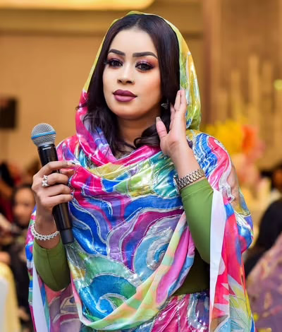 حقيقة مشاركة الفنانة إيمان الشريف في طقوس "ظار" بدبي.. مقربون يحسمون الجدل 1 الفنانة إيمان الشريف