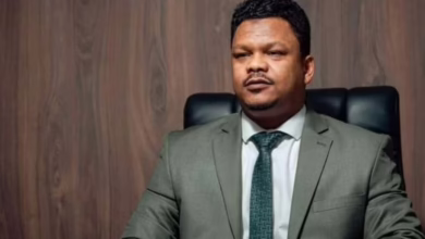 جدل واسع عقب إعلان لجنة تسيير جديدة لنادي المريخ