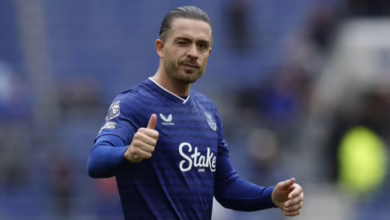 جاك غريليش يواصل تألقه مع إيفرتون رغم التعادل السلبي ضد أستون فيلا