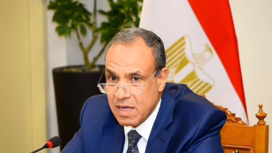 تفاصيل لقاء وزير الخارجية المصرى البرهان