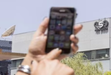 إسرائيل تفضح أسرارها الأمنية بالتفصيل: هكذا نخترق هواتفكم