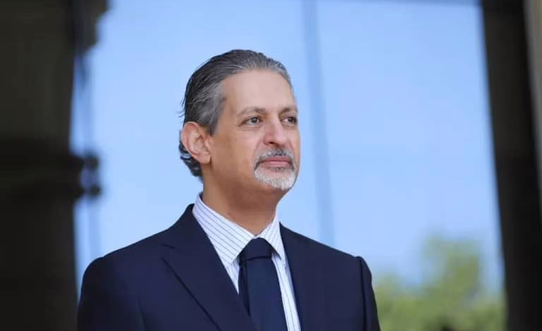 سفير القاهرة