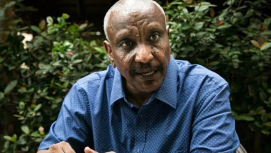 اجتماعاً سرياً للإسلاميين بقيادة علي كرتي