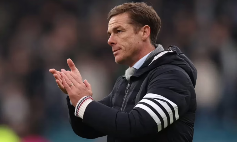 سكوت باركر يشيد بتحسن أداء بيرنلي رغم الخسارة أمام تشيلسي