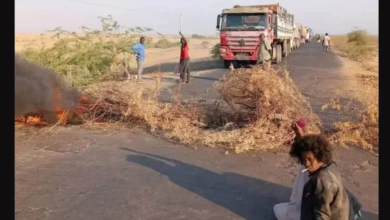 احتجاجات شرق السودان تغلق طرقاً قومية ومؤسسات حكومية