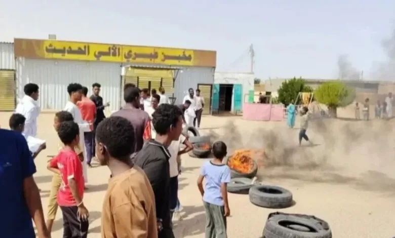 احتجاجات شمال السودان تتصاعد وانسحاب أمني بعد مواجهات مع المستنفرين واقتحام المنازل