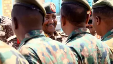 الجيش مسؤول عن استمرار الحرب والسلام هو الحل الوحيد