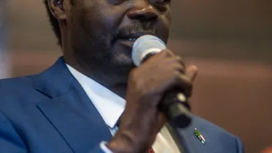 مناوي ينقل مطالب بشأن العدالة والمساءلة ويؤكد أن السلام في السودان يبدأ من إنصاف الضحايا