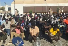 عائلات سودانية عالقة في الصحراء الليبية.. ومناشدات عاجلة للتدخل
