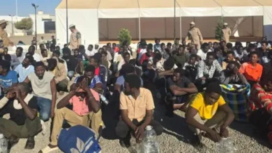 عائلات سودانية عالقة في الصحراء الليبية.. ومناشدات عاجلة للتدخل