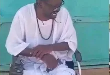 طلاب قرية سودانية يفاجئون الجميع بعد قرار إيقاف معلمهم.. والمشهد أبكى الآلاف