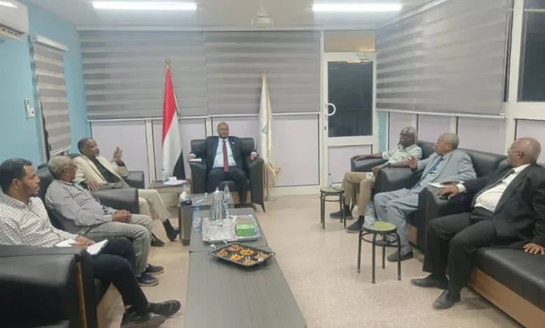 المعلمون والطلاب على موعد مع العودة.. ماذا تفعل وزارة التعليم؟