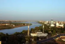 الخرطوم تفتح أبوابها ليلاً.. إلغاء حظر التجوال بالكامل وقرار جديد بشأن الأجانب!