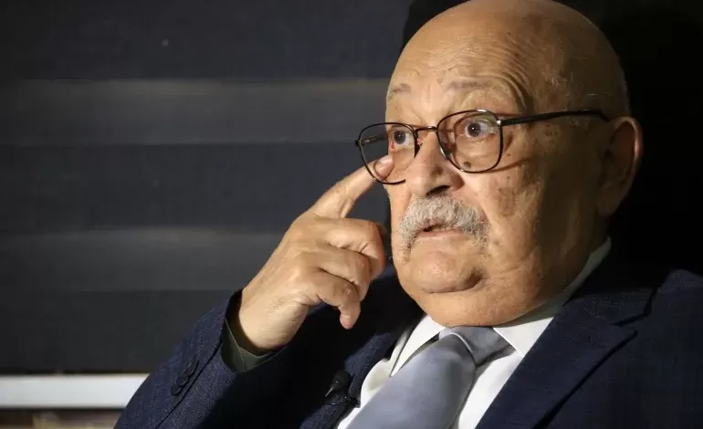 الحوار السوداني يقترب من الكشف عن أوراقه