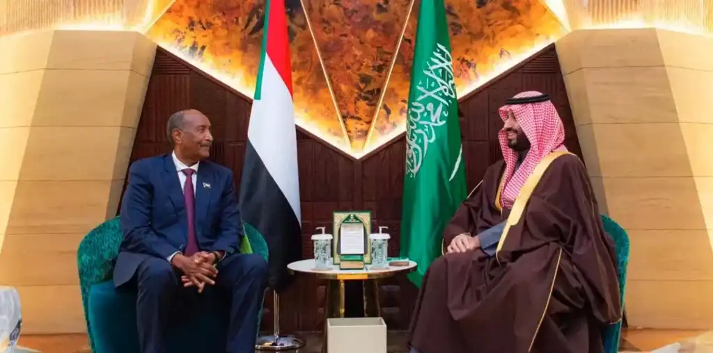 السعودية تدخل على خط الحوار السوداني بقوة.. والبرهان غير راضٍ!