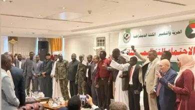 الكتلة الديمقراطية منقسمة حول الحوار.. ماذا يحدث خلف الكواليس؟