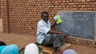 دراسة تكشف الفجوة الصادمة بين راتب المعلم وتكلفة المعيشة في السودان