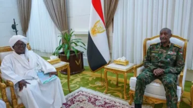 البرهان يبحث مع سلطان دار مساليت