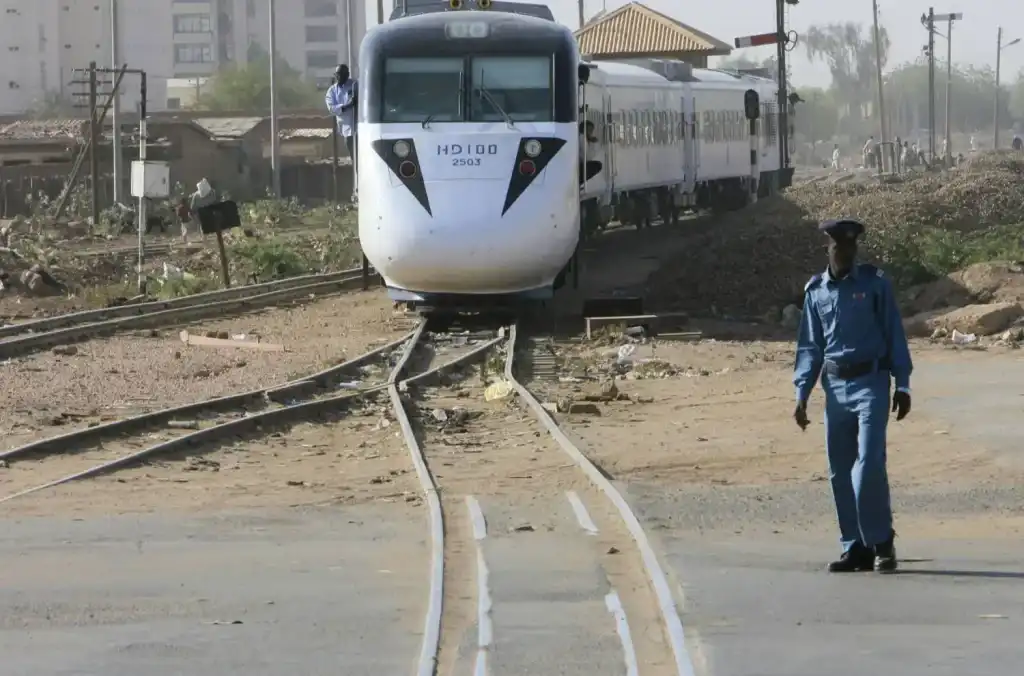 السودان يخطط لتوسيع شبكة السكك الحديدية وربط بورتسودان بمصر وتشاد